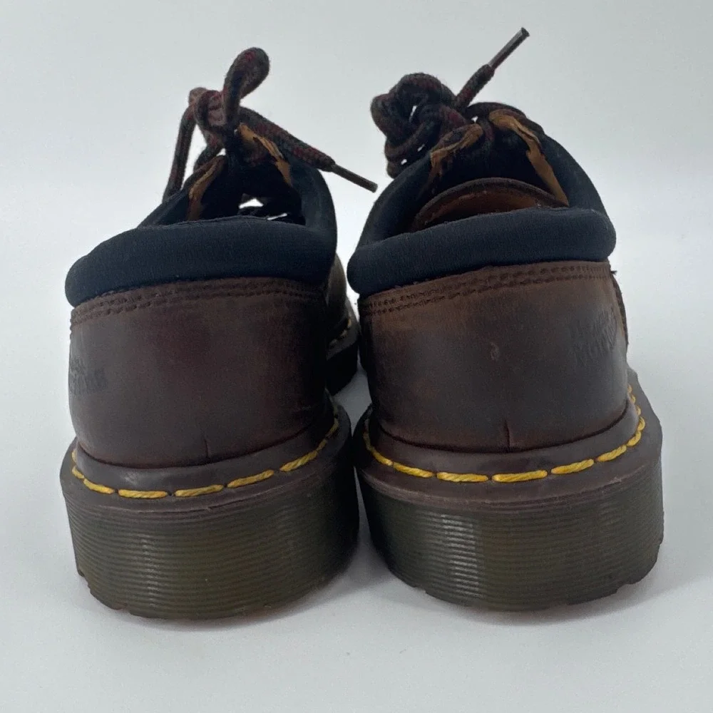 Dr. Martens 8053 Mens Oxford 8 Brown Leather Padded Collar Lug Sole